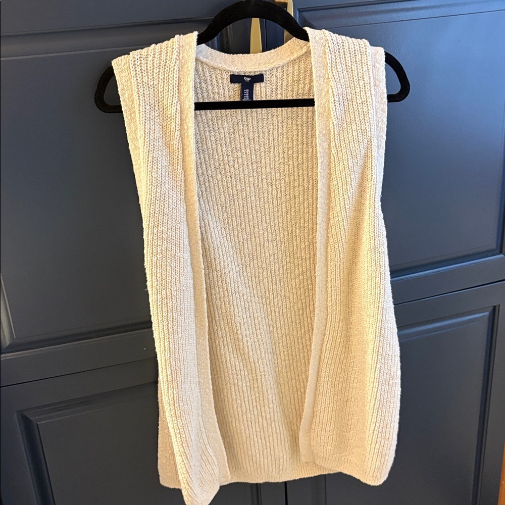 GAP Beige Knit Sleeveless Cardigan